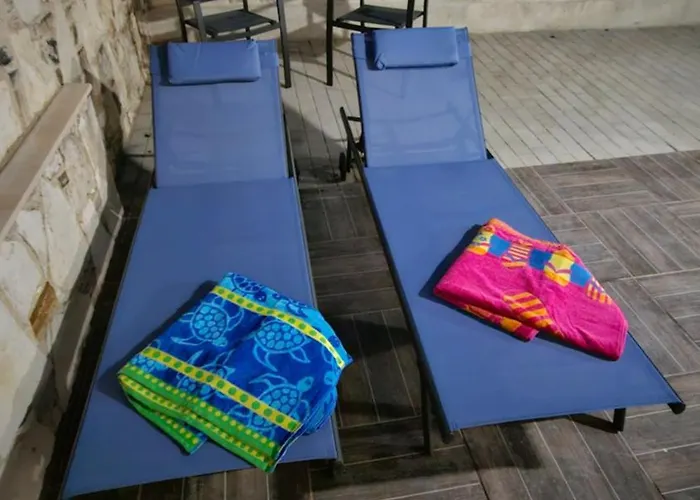 Olive Garden's Paradise Skarinou